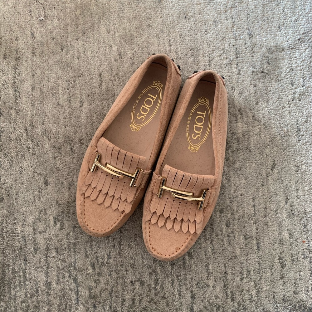 Tod’s Blush Moccasin Loafers 5.5